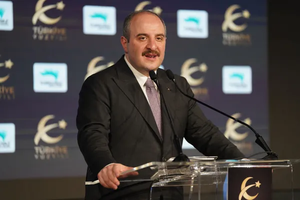 Turkuvaz Medya'da Türkiye Yüzyılı Zirvesi | Bakan Mustafa Varank: "Savunma sanayii alanında marka olduk"-2