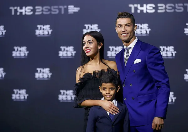 Instagram'ın en çok kazanan ismi Kylie Jenner!-3