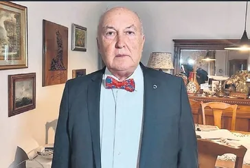Kaçak yapılara tepki gösteren hocanın evine yıkım kararı!