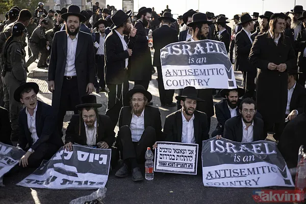 ULTRA ORTODOKS YAHUDİLER İsrail nüfusunun yüzde 12'sini oluşturan Ultra Ortodoks Yahudiler, toplumun diğer kesimleriyle en çok entegrasyon sorunu yaşayan...