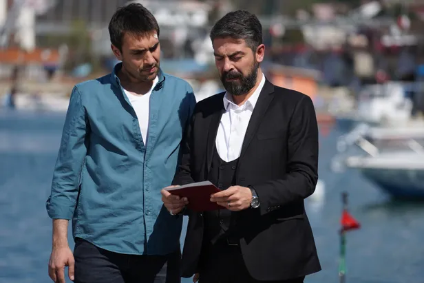 sen-anlat-karadenizin-yildiz-ismi-barbaros-hayrettin-pasa-oluyor-yeni-sezondaki-adresi-1601393833099.jpg Sen Anlat Karadeniz'in yıldız ismi Barbaros Hayrettin Paşa oluyor! Yeni sezondaki adresi...-7