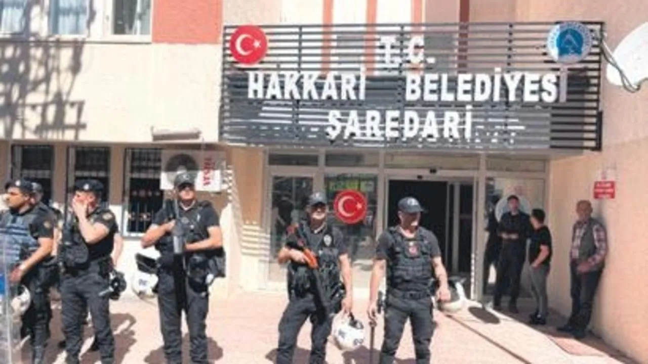 Hakkari’ye kayyum