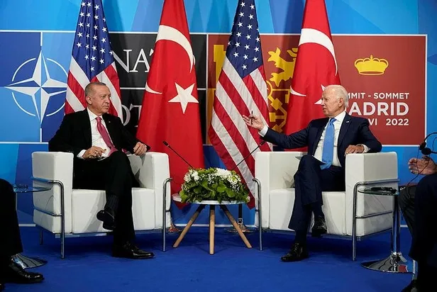 baskan-recep-tayyip-erdogan-ve-abd-baskani-joe-biden-ile-bir-araya-geldi-1656543835550.jpeg Başkan Recep Tayyip Erdoğan ve ABD Başkanı Joe Biden ile bir araya geldi-2