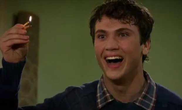 Çukur'un yıldızı Aras Bulut İynemli Arka Sokaklar'da! Çukur'un dediğim dedik Yamaç'ı Arka Sokaklar'da araba hırsızı-3