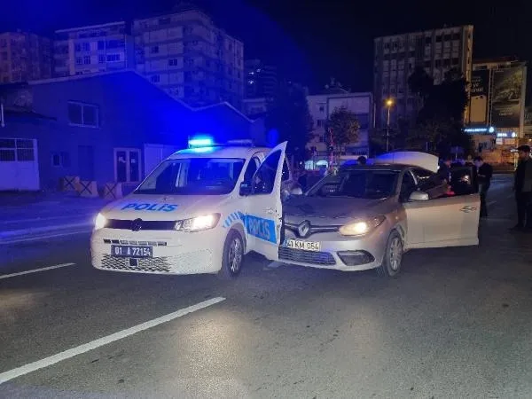 Önce polise sonra kendisini kovalayan polis aracına çarptı! Kaçan sürücü takip sonucu yakalandı-3