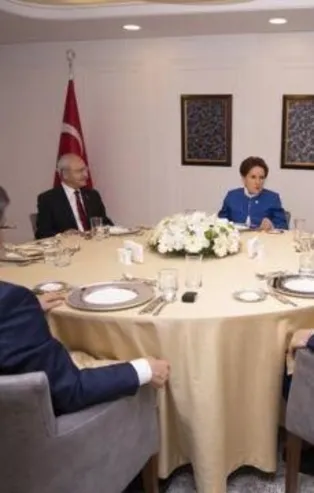 Masa karışacak! 6'lının küçük ortağı Gültekin Uysal'dan 'adaylık' çıkışı! "Masadan biri..."