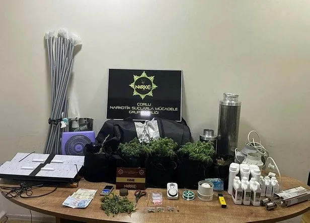 tekirdagda-uyusturucu-operasyonlarina-29-tutuklama-1652107799419.jpeg Tekirdağ'da zehir tacirlerine büyük darbe! 29 kişi tutuklandı çok sayıda uyuşturucu madde ele geçirildi-2