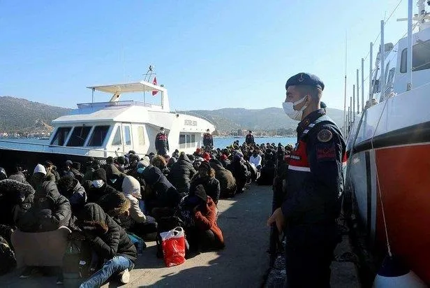 Umut tacirlerinin hesabı kesildi! Göçmenleri İtalya'ya götürmek için anlaşan 6 kaçakçı tutuklandı-3