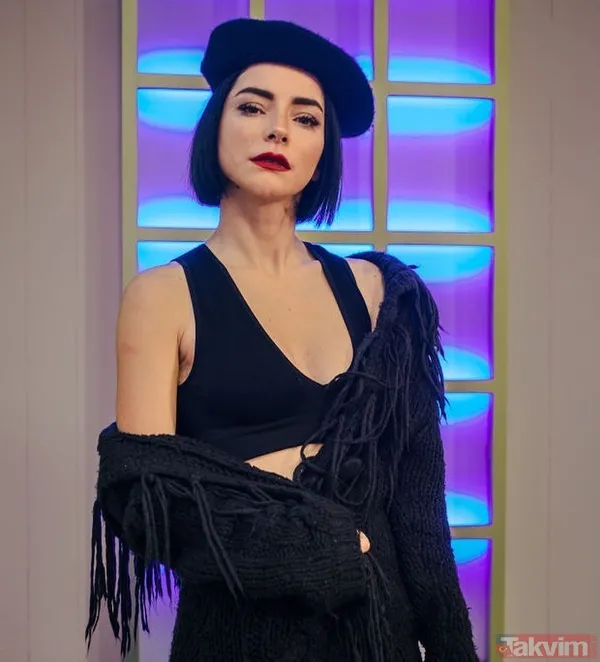 Merve Boluğur en doğal haliyle paylaştı! Tulumunun fermuarını açarak dekolte veren Merve’nin sütyensiz pozu çok konuşuldu - 3