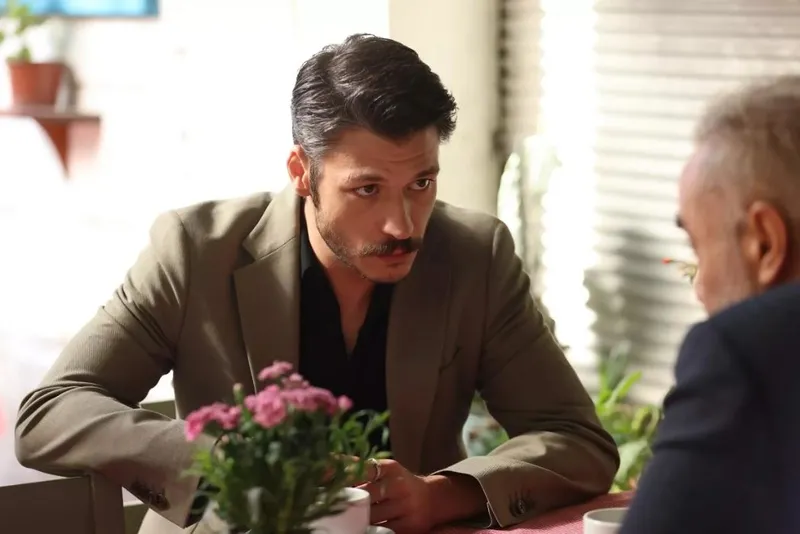 inci-tanelerine-2-sezon-baslamadan-gelen-feryat-7-hafta-sonra-carsi-pazar-karisacak-1721801423419.jpg 7 hafta sonra çarşı pazar karışacak! İnci Taneleri'ne 2. sezon başlamadan gelen feryat-10