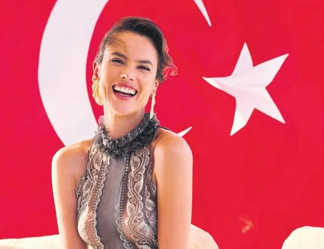 Kapakta dünya starı