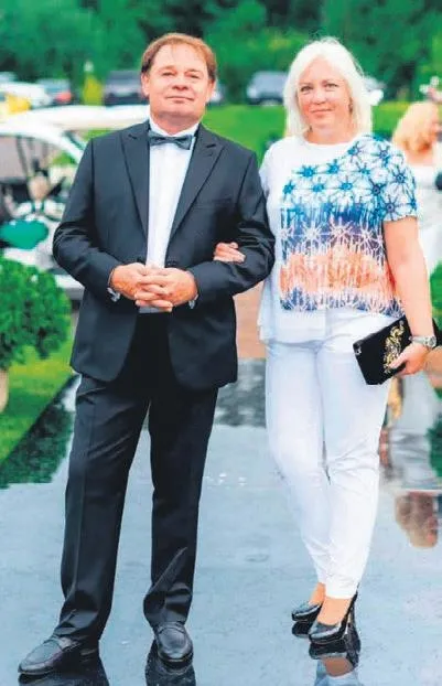 Rus askerleri, Avrupa’nın en büyük çelik fabrikasının etrafını kuşattı-3