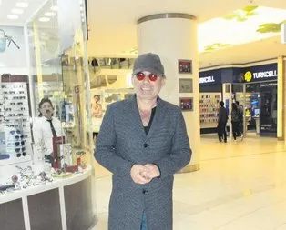 İdolü Şener Şen