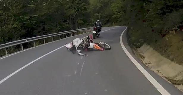 Şile’deki motosiklet kazası saniye saniye kamerada