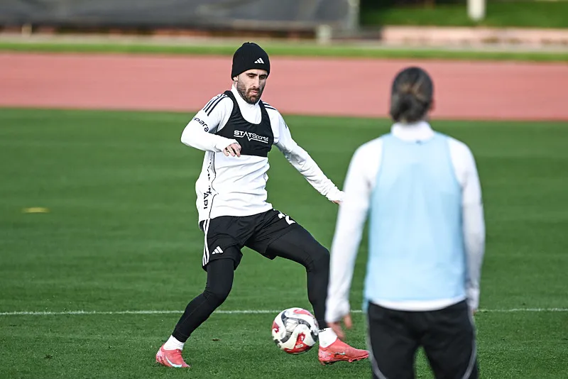 Beşiktaş'ta 1 ayrılık 3 transfer! - 3