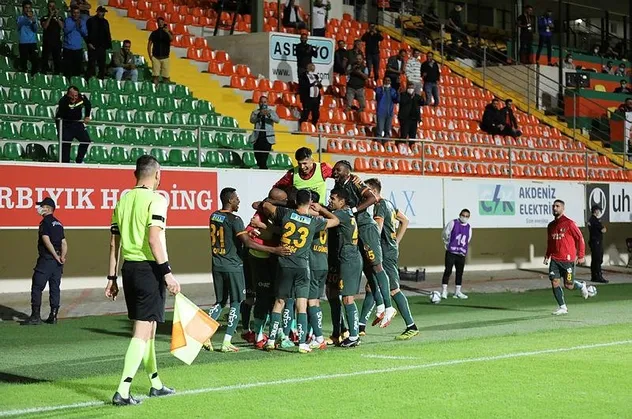 Alanyaspor 6-3 Kayserispor | MAÇ SONUCU