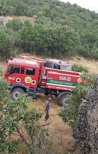 HDP ve Tele1'den Lice'deki yangında ortak provokasyon! Farklı görüntülerle algı operasyonu