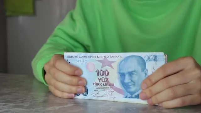 ozel-sektore-71-zamli-maas-hesabi-50-64-56-zamli-maas-hesabi-bu-mesleklerde-calisanlara-mujde-1702577060323.jpg %50, %64, %56 %ZAMLI MAAŞ HESABI! Özel sektöre %71 zamlı maaş hesabı! Bu mesleklerde çalışanlara müjde-6