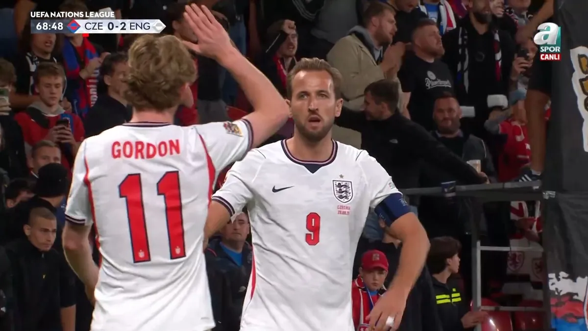 Çekya 0-2 İngiltere GOL: H.Kane