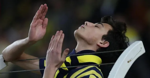 Fenerbahçe maçında saha okunmuş pirinç atan çocuk olay yarattı