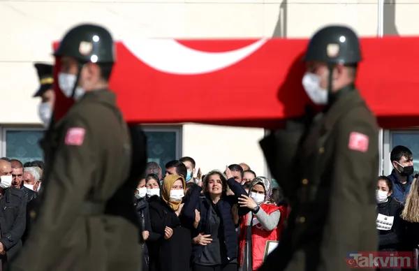 Helikopter kazasında şehit olan 11 asker Elazığ'dan Ankara'ya uğurlandı - 36