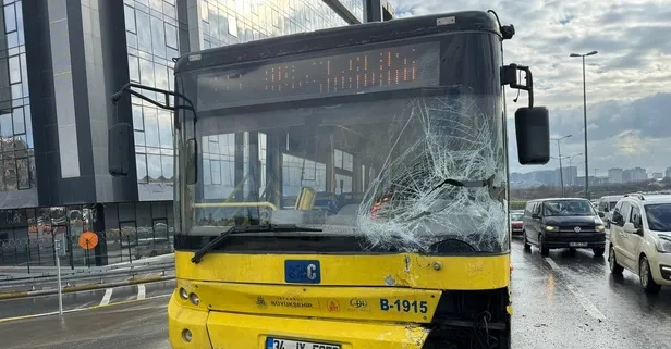 Son dakika: Trafik canavarı İETT! Zincirleme kazaya neden oldu 2 kişi araçta sıkıştı