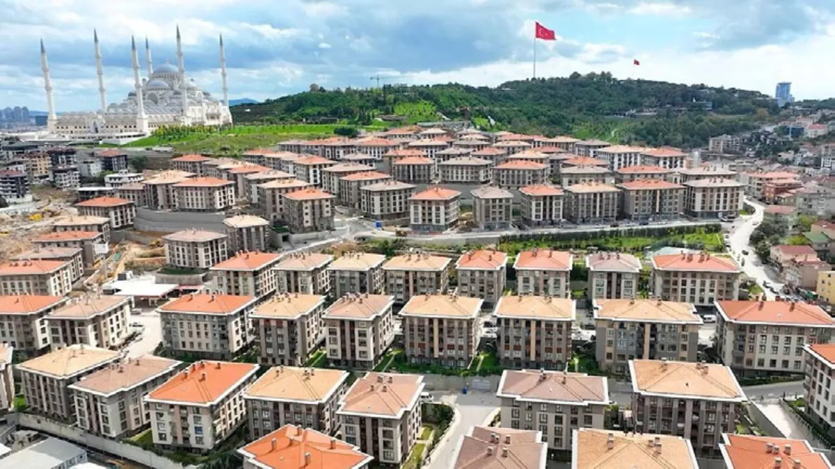 Yurt genelinde konut seferberliği! Hem deprem bölgesi hem kentsel dönüşüm projeleri bir arada yürütülüyor