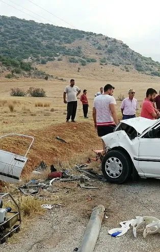 Adana'da trafik kazası: 1 ölü, 4 yaralı