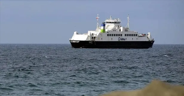 Son dakika: Gökçeada ve Bozcaada feribot seferleri fırtına nedeniyle iptal edildi