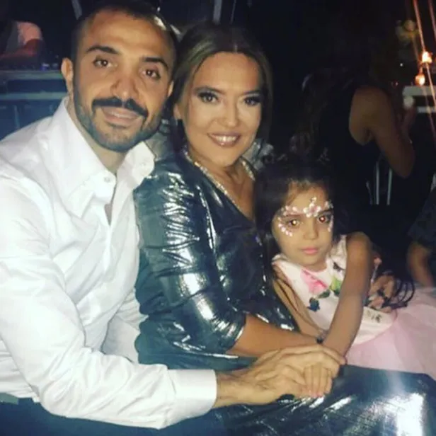 Demet Akalın'ı çıldırtan 'borç' yorumu! 'Bebeğinden utanmadığın belli'-7