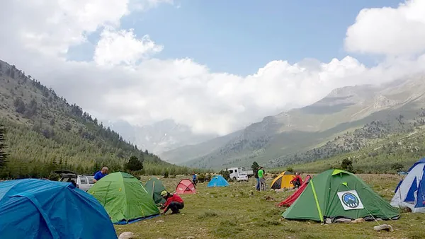 son-dakika-cevre-sehircilik-ve-iklim-degisikligi-bakani-murat-kurum-2021-yilinda-turkiyenin-en-sicak-ve-en-soguk-yerlerini-acikladi-1642074891964.jpg SON DAKİKA: Çevre, Şehircilik ve İklim Değişikliği Bakanı Murat Kurum 2021 yılında Türkiye'nin en sıcak ve en soğuk yerlerini açıkladı-6