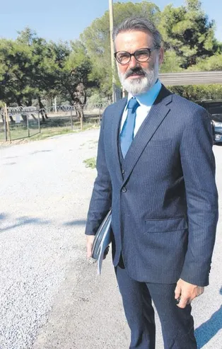 Murat Başoğlu'nu karısı dövdürdü