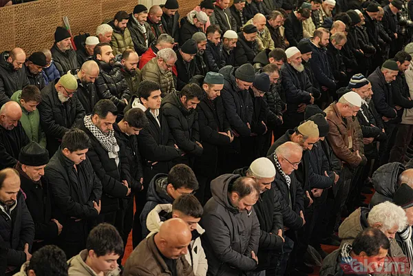 Binler Galata'ya akın etti... İstanbul'dan Aksa'ya direnişe bin selam! | Alandan tarihi kareler - 3