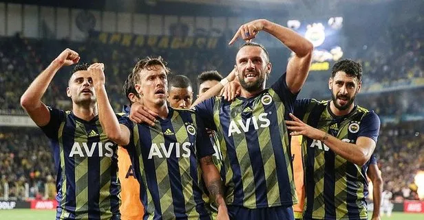 Fenerbahçe geriye düştüğü maçta A.Gücü engelini iki golle geçti...