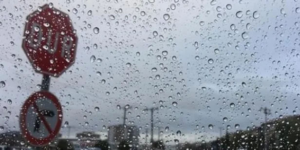 meteoroloji-o-illerde-yasayanlari-uyardi-saganak-yagis-ruzgar-yildirim-istanbul-ankara-ve-izmir-hava-durumu-1624297757512.jpeg