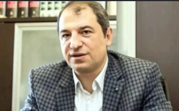 feto-firarilerine-kitalar-arasi-takip-iste-iadesi-istenen-isimler-1781874738331.jpeg FETÖ firarilerine kıtalar arası takip: İşte iadesi istenen isimler-10