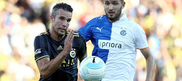 Persie'nin karın ağrısı buymuş!