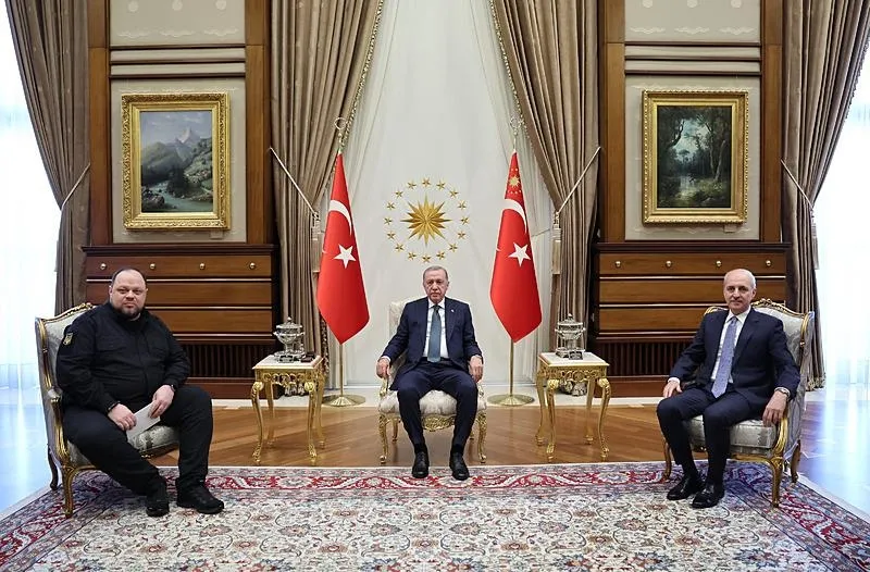 Başkan Erdoğan Ukrayna Meclis Başkanı Ruslan Stefanchuk'u kabul etti-1