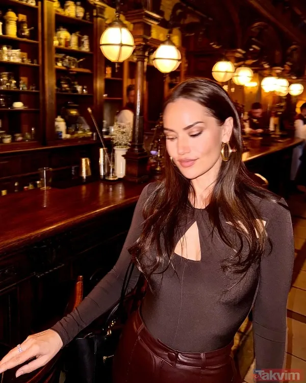 Fahriye Evcen’den çekirdek aile paylaşımı! Oğlunun doğum gününden paylaştı! “Fotoğrafta 3 tane Burak Özçivit var” - 5