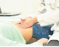 Kadın hasta şok yaşadı! Kas spazmı yaşadı muayene eden fizyoterapist tarafından cinsel saldırıya uğradı