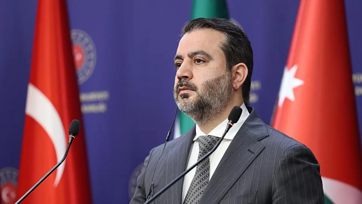Suriye'de Dışişleri Bakanı Şeybani'den PKK açıklaması: "Sadece Türkiye için değil bölge için dönüm noktası"