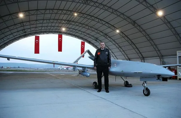 Bayraktar TB2'nin Polonya'ya ulaşması sonrası ilk kez bir NATO üyesi Türkiye'den SİHA almış olacak-2