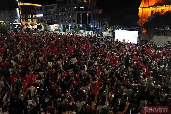 Türkiye tek yürek! Meydanlarda Euro 2024 coşkusu | Meydanlar doldu taştı | Çeyrek finale giden yolda heyecan dorukta! - 28