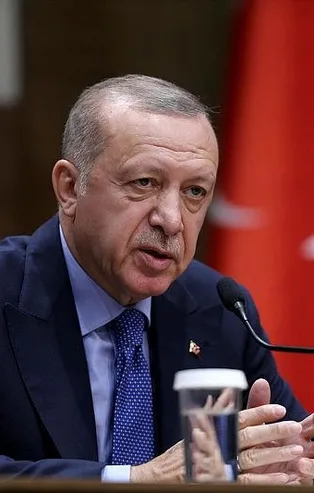 Türkiye, Kıbrıs'ı üç koldan çevreledi