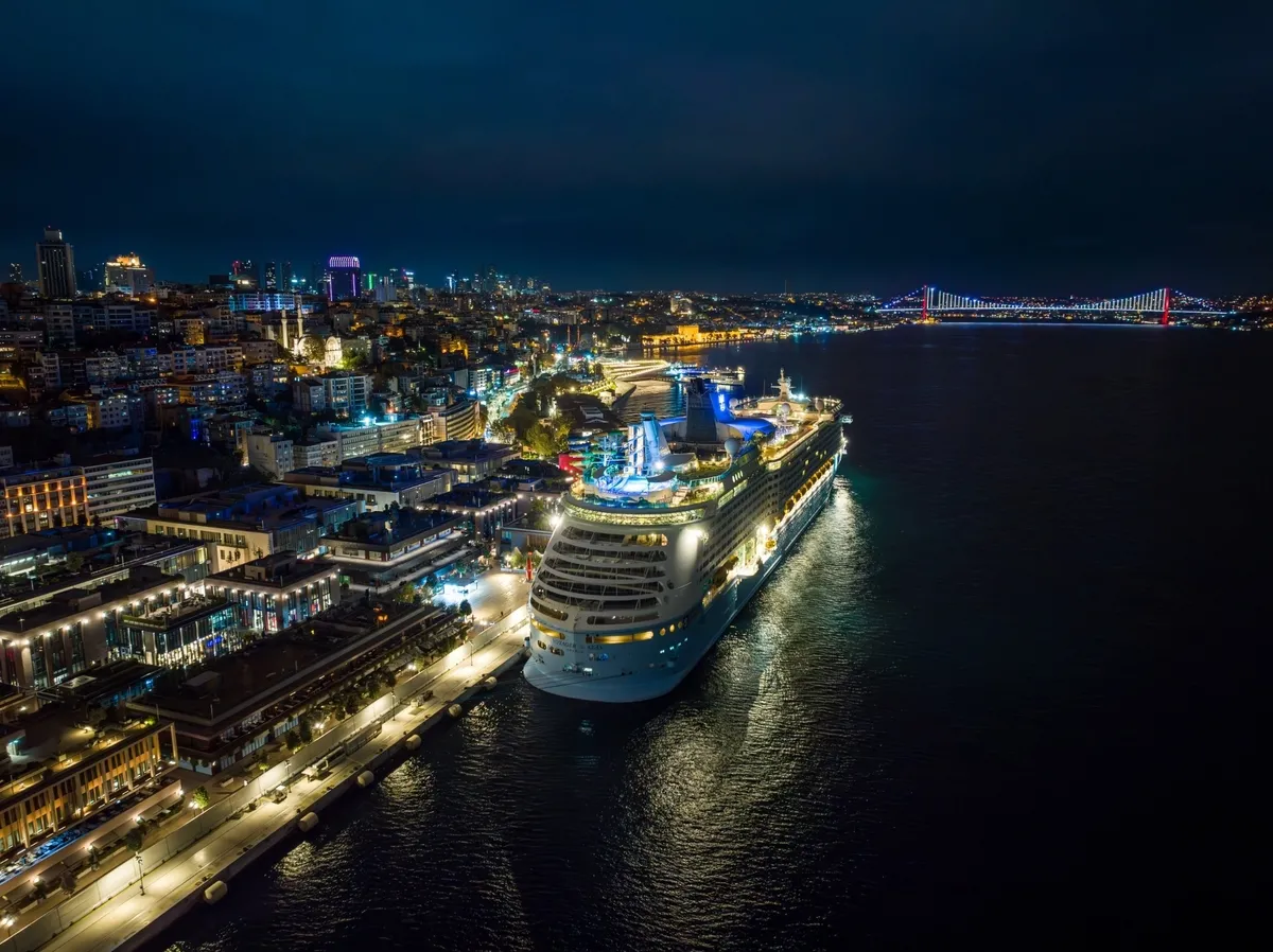 istanbul-kruvaziyer-turizminde-ana-liman-luyor-2026-2027-kisinda-150-bin-yolcu-hedefleniyor-1788515730732.jpg İstanbul kruvaziyer turizminde ana liman oluyor: 2026-2027 kışında 150 bin yolcu hedefleniyor-3