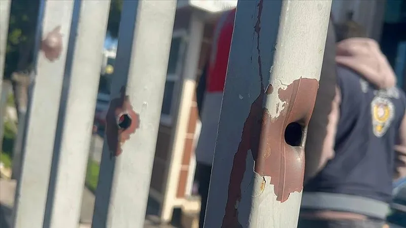 İstanbul Adliyesi'ndeki terör saldırısına ilişkin 70 sayfalık iddianame hazırlandı: DHKP/C üyesi 19 sanığa dava-8
