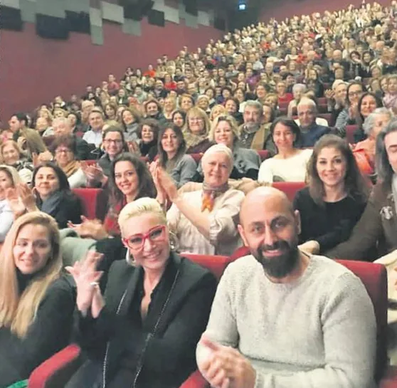 Sıla aşk hayatında gaza bastı! Bu sefer o isimle yakınlaştı!