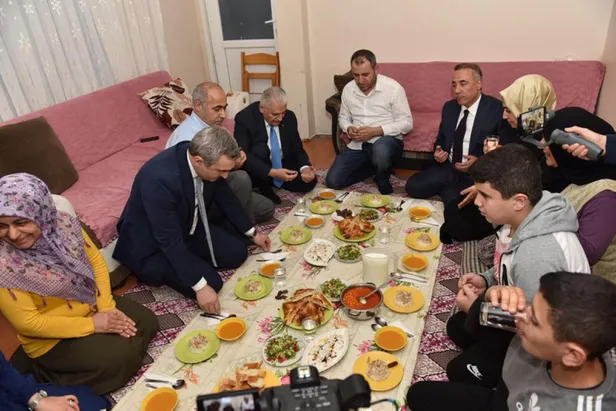 Binali Yıldırım: Bu heyecan olduğu müddetçe önümüzde kimse duramaz-3