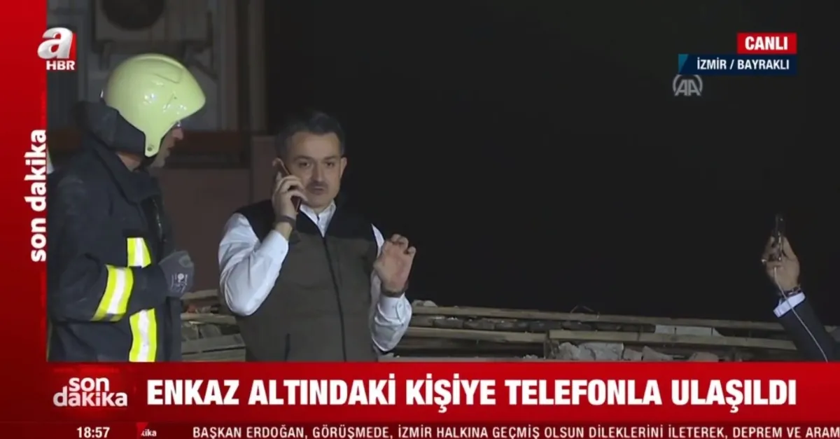 Tarım ve Orman Bakanı Bekir Pakdemirli İzmir'deki depremde enkaz altında kalan kişiyle telefonda konuştu
