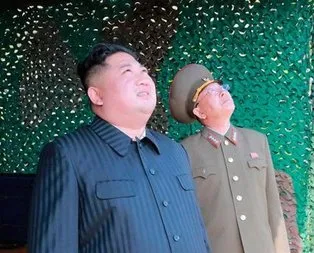 Kuzey Korenin füze ateşlemesini Kim Jong-un da izledi